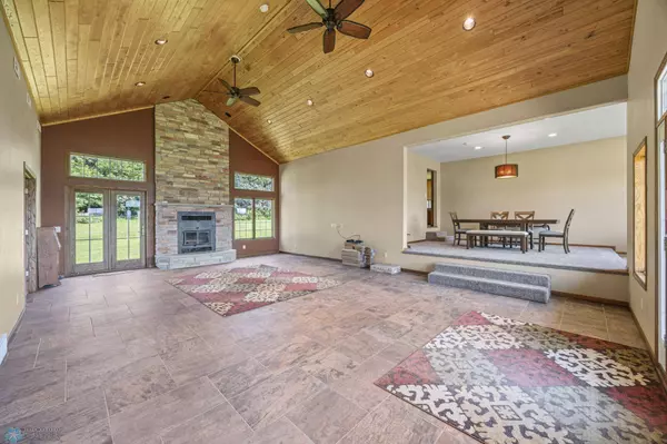 ST N, Hawley, MN 56549