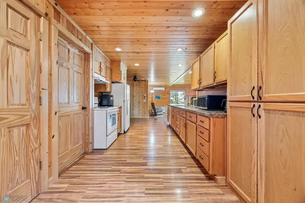 CIR, Lake Park, MN 56554