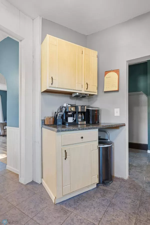 211 Hobart ST, Hawley, MN 56549