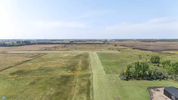 635 20th ST NE, Thompson, ND 58278