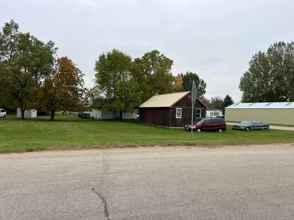 103 5th ST, Hawley, MN 56549