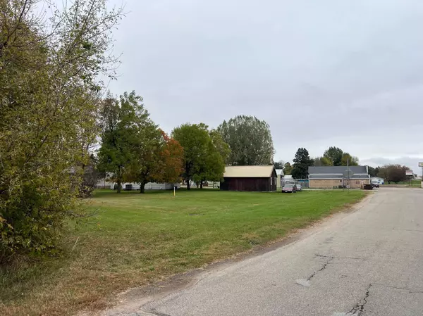 103 5th ST, Hawley, MN 56549