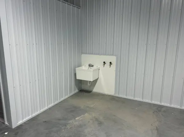 22381 HWY 10 #Unit G, Hawley, MN 56549