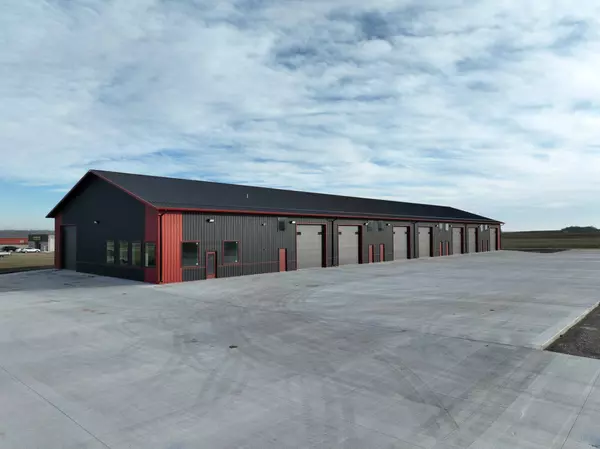 22381 HWY 10 #Unit E, Hawley, MN 56549