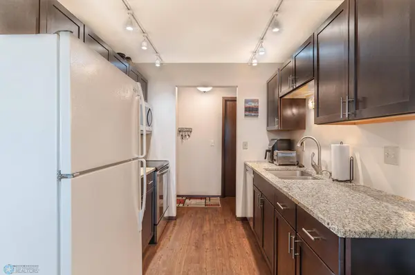 1129 22nd ST S #B12, Fargo, ND 58103