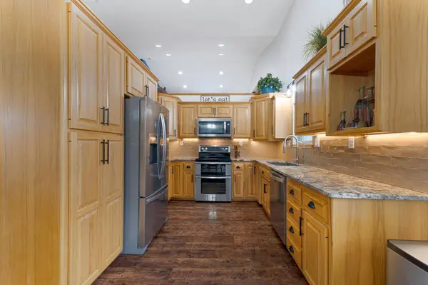 2310 Meadow LN, Hawley, MN 56549