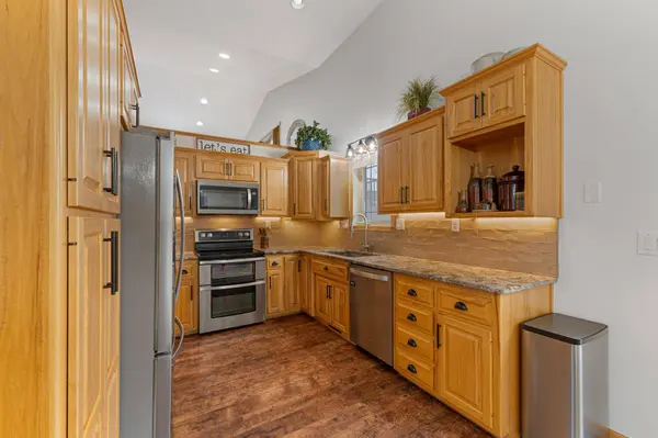 2310 Meadow LN, Hawley, MN 56549