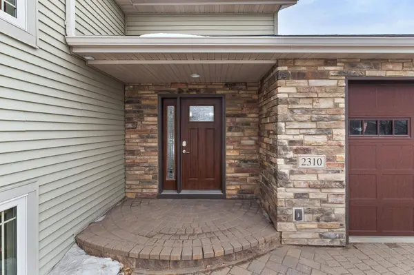 2310 Meadow LN, Hawley, MN 56549