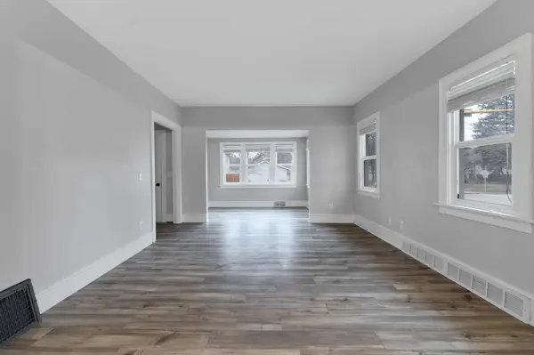 921 4th ST N, Fargo, ND 58102