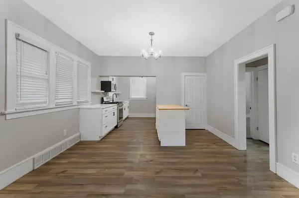 921 4th ST N, Fargo, ND 58102