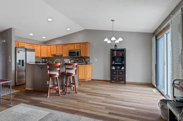 1652 10th ST W, West Fargo, ND 58078