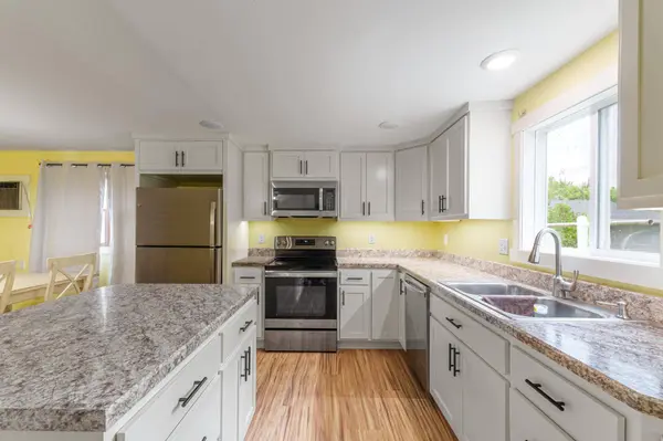214 4th ST NE, Barnesville, MN 56514