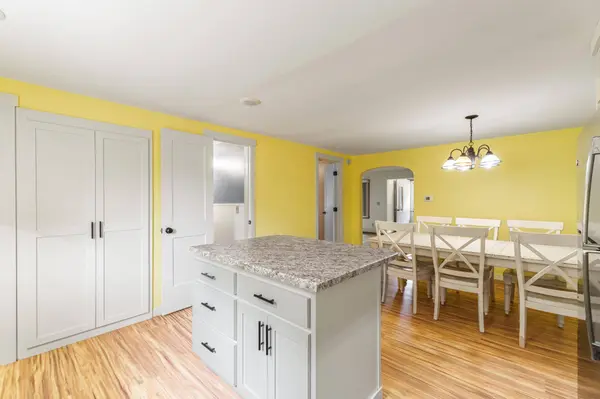 214 4th ST NE, Barnesville, MN 56514