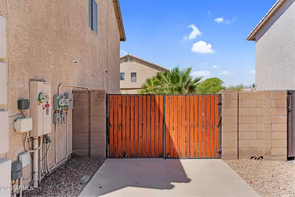 3786 S CHAPARRAL Road, Apache Junction, AZ 85119