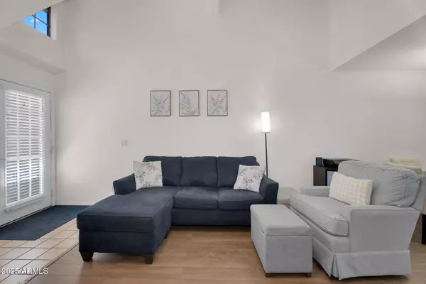 2333 E SOUTHERN Avenue #2016, Tempe, AZ 85282