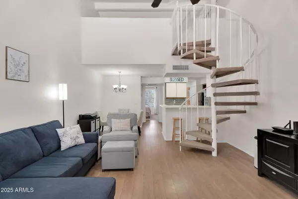 2333 E SOUTHERN Avenue #2016, Tempe, AZ 85282