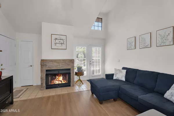 2333 E SOUTHERN Avenue #2016, Tempe, AZ 85282