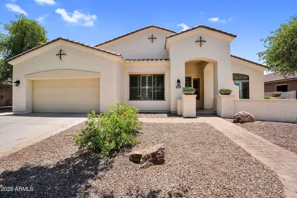 4323 E REINS Road, Gilbert, AZ 85297