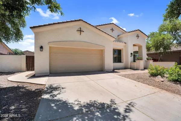 4323 E REINS Road, Gilbert, AZ 85297