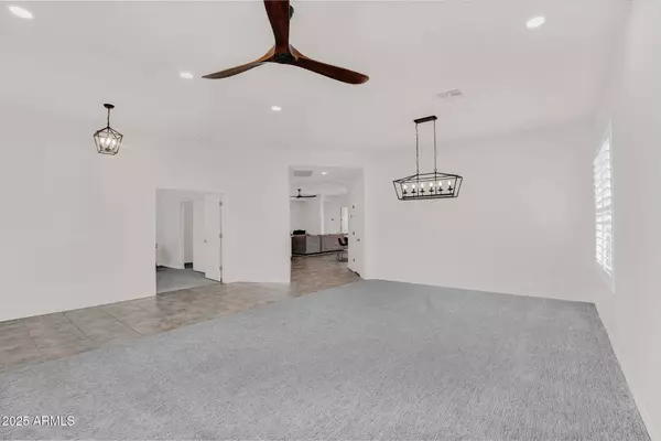 4323 E REINS Road, Gilbert, AZ 85297