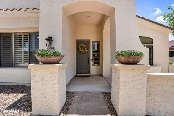 4323 E REINS Road, Gilbert, AZ 85297