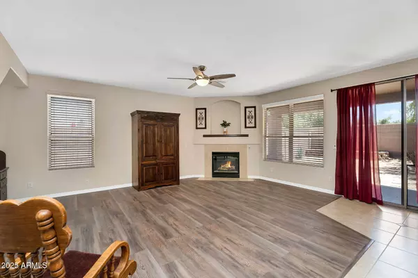 5369 S SCOTT Place, Chandler, AZ 85249