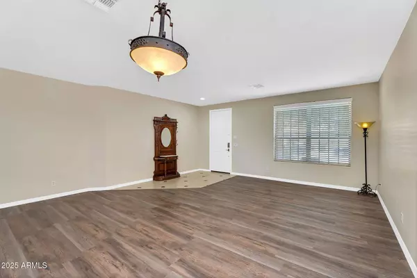 5369 S SCOTT Place, Chandler, AZ 85249