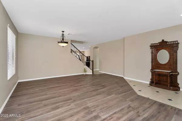 5369 S SCOTT Place, Chandler, AZ 85249