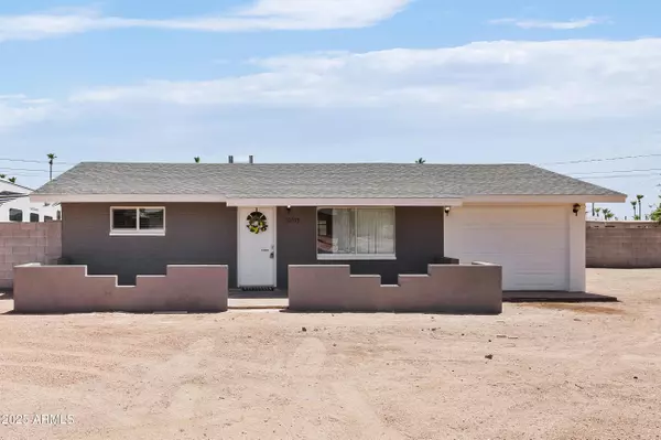 10535 E BOULDER Drive, Apache Junction, AZ 85120
