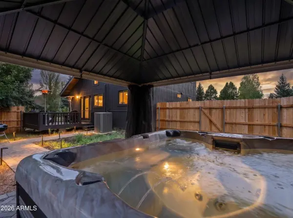 535 STRINGER Road, Munds Park, AZ 86017