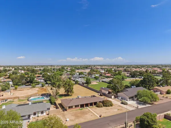 950 E REMINGTON Drive, Chandler, AZ 85286