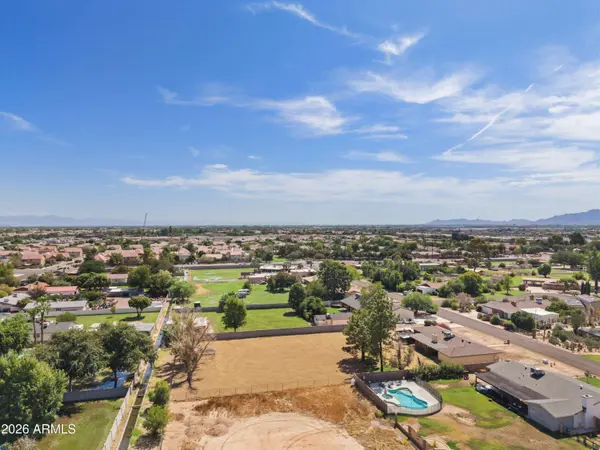 950 E REMINGTON Drive, Chandler, AZ 85286