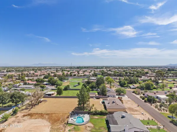 950 E REMINGTON Drive, Chandler, AZ 85286