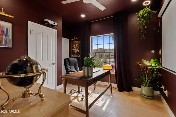 936 S LINDA Circle, Mesa, AZ 85204