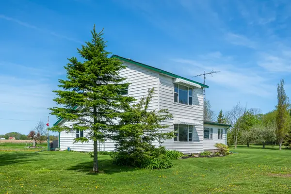 159 Point Pleasant Ln, Prince Edward, ON K0K 2T0
