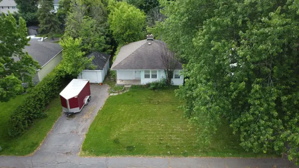 868 Mountainview AVE, Britannia Heights - Queensway Terrace N And Area, ON K2B 5G2