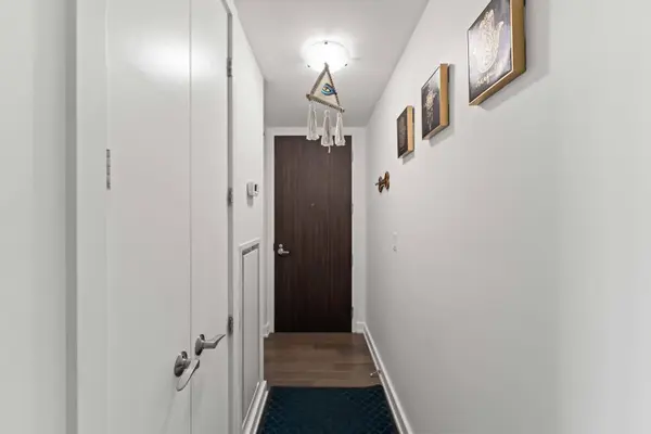 111 Champagne AVE S #307, Dows Lake - Civic Hospital And Area, ON K1S 5V3