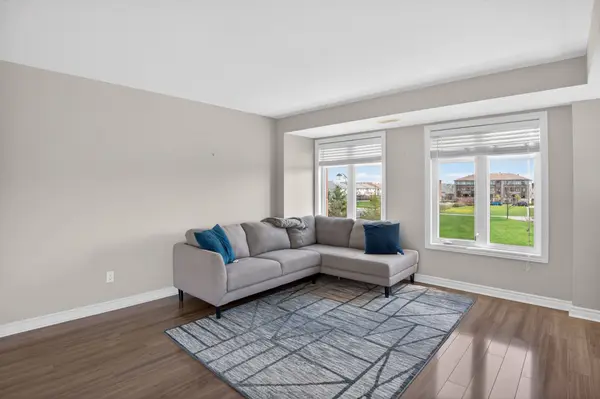 2342 Esprit DR, Orleans - Cumberland And Area, ON K4A 0T5