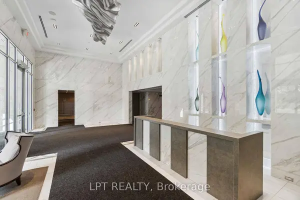 111 Champagne AVE S #307, Dows Lake - Civic Hospital And Area, ON K1S 5V3