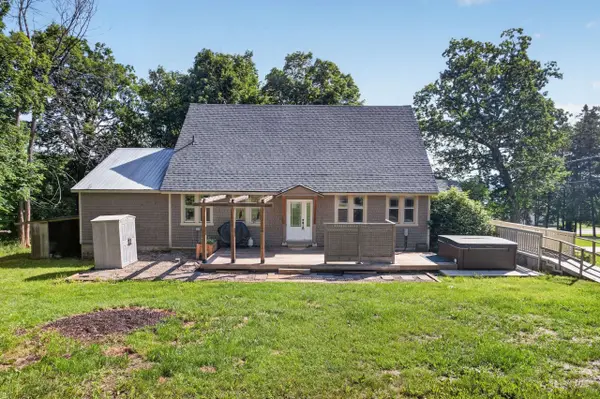 26 Charbonneau ST, Mcnab/braeside, ON K0A 1G0