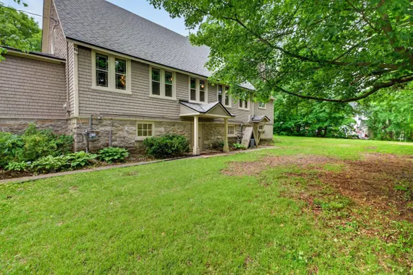 26 Charbonneau ST, Mcnab/braeside, ON K0A 1G0