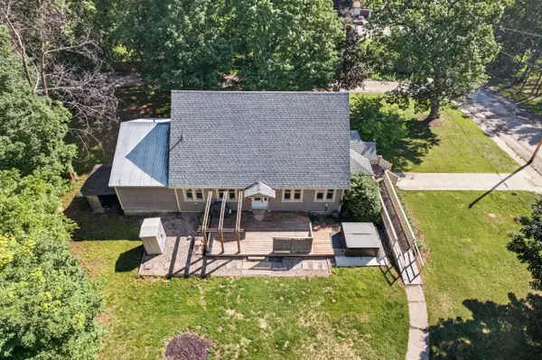 26 Charbonneau ST, Mcnab/braeside, ON K0A 1G0