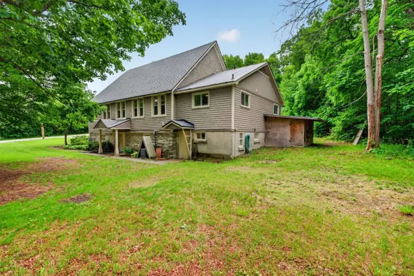 26 Charbonneau ST, Mcnab/braeside, ON K0A 1G0