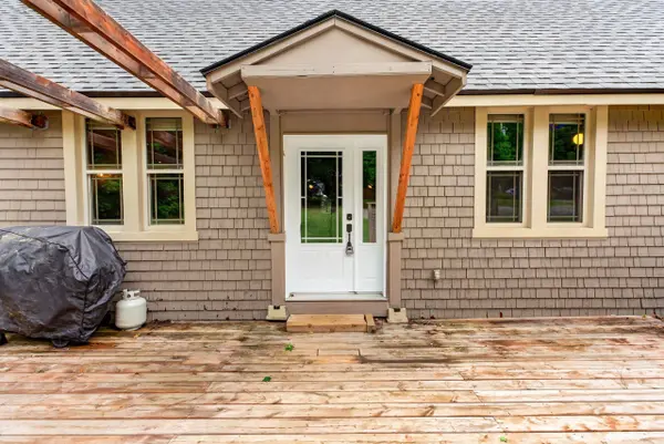 26 Charbonneau ST, Mcnab/braeside, ON K0A 1G0