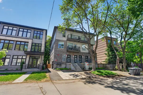 14 Stevens AVE #8, Vanier And Kingsview Park, ON K1K 1K5
