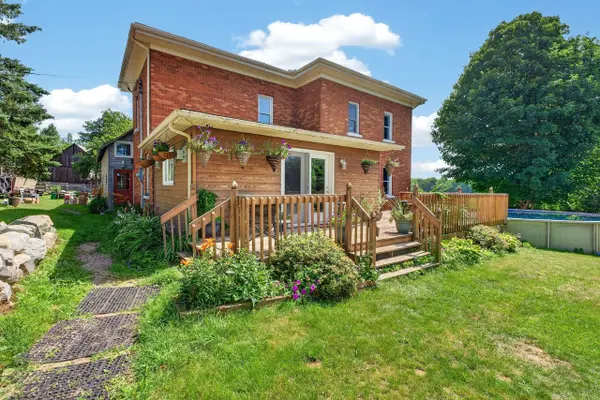 1268 Goshen RD, Horton, ON K7V 3Z4