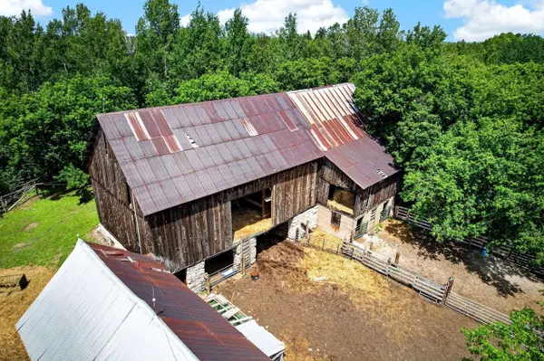 1268 Goshen RD, Horton, ON K7V 3Z4
