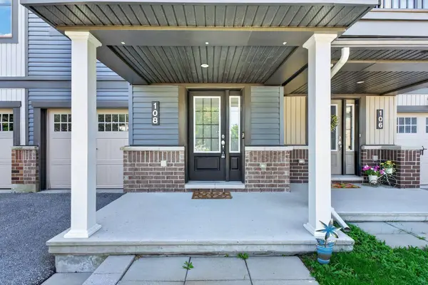 108 Sweetwater LN, Kanata, ON K2T 0L1