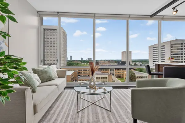 201 Parkdale AVE #1004, West Centre Town, ON K1Y 1E8