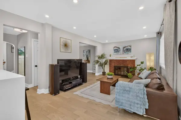 337 Joffre-Belanger WAY, Vanier And Kingsview Park, ON K1L 5K5